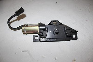 BMW  E65 E66 745I REAR CENTER MIDDLE TRUNK LID LATCH LOCK MOTOR MODULE 7014872