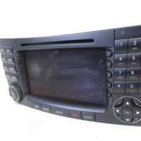 2003-2008 MERCEDES BENZ W211 NAVIGATION GPS RADIO CD PLAYER DISPLAY SCREEN