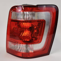 2008-2012 FORD ESCAPE PASSENGER RIGHT SIDE REAR TAIL LIGHT