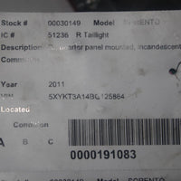 2011-2013 KIA SORENTO RIGHT PASSENGER SIDE TAIL LIGHT 30149