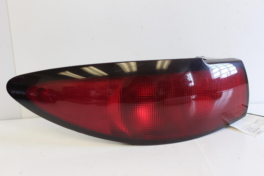 1998-2002 FORD ESCORT DRIVER SIDE REAR TAIL LIGHT F8CB-13B505 - BIGGSMOTORING.COM