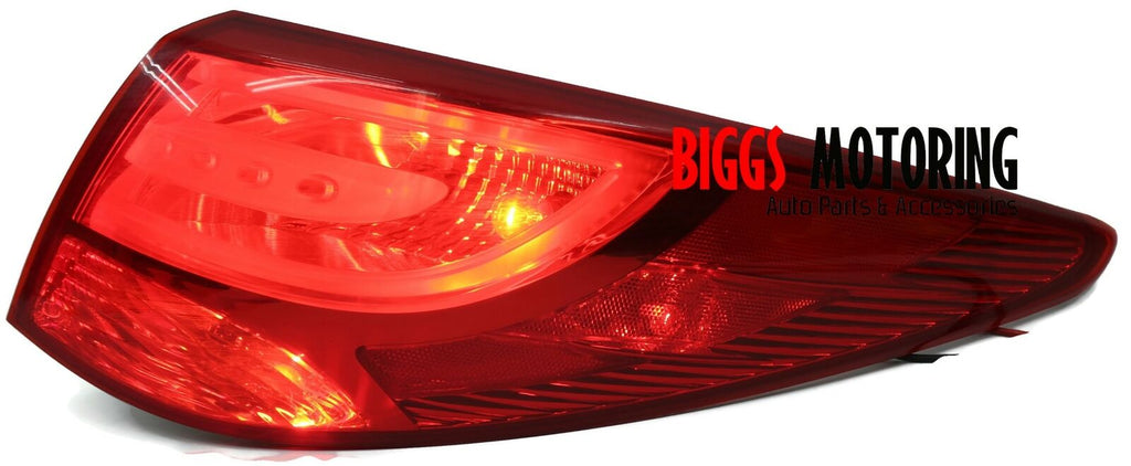 2010-2015 Hyundai Tucson Passenger Right Side Tail Light 92402-2S0