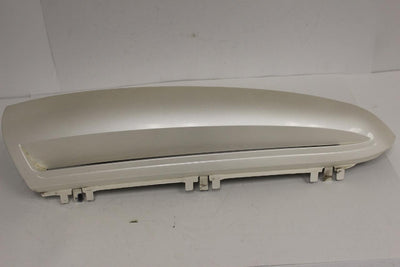 2002-2006 ESCALADE CADILLAC PASSENGER SIDE REAR QUARTER PANEL APPLIQUE 15045874 - BIGGSMOTORING.COM