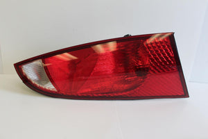 2000-2007 FORD FOCUS  PASSENGER SIDE REAR TAIL LIGHT - BIGGSMOTORING.COM