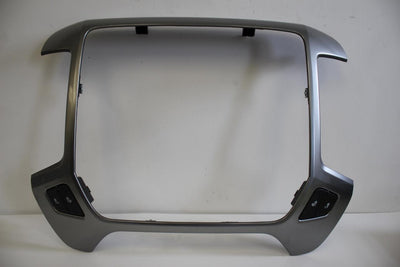 2015-2017 CHEVY SILVERADO CENTER DASH RADIO BEZEL TRIM 23136583