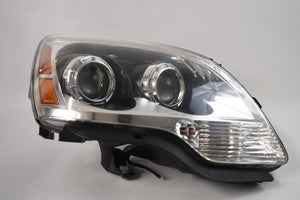 2008-2012 GMC ACADIA PASSENGER SIDE FRONT HALOGEN  HEADLIGHT 20829932