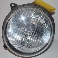 2002-2004 JEEP LIBERTY FRONT DRIVER SIDE HEADLIGHT 28722 - BIGGSMOTORING.COM