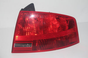 2005-2008 AUDI A4 SEDAN  PASSENGER SIDE TAIL LIGHT 28208 - BIGGSMOTORING.COM