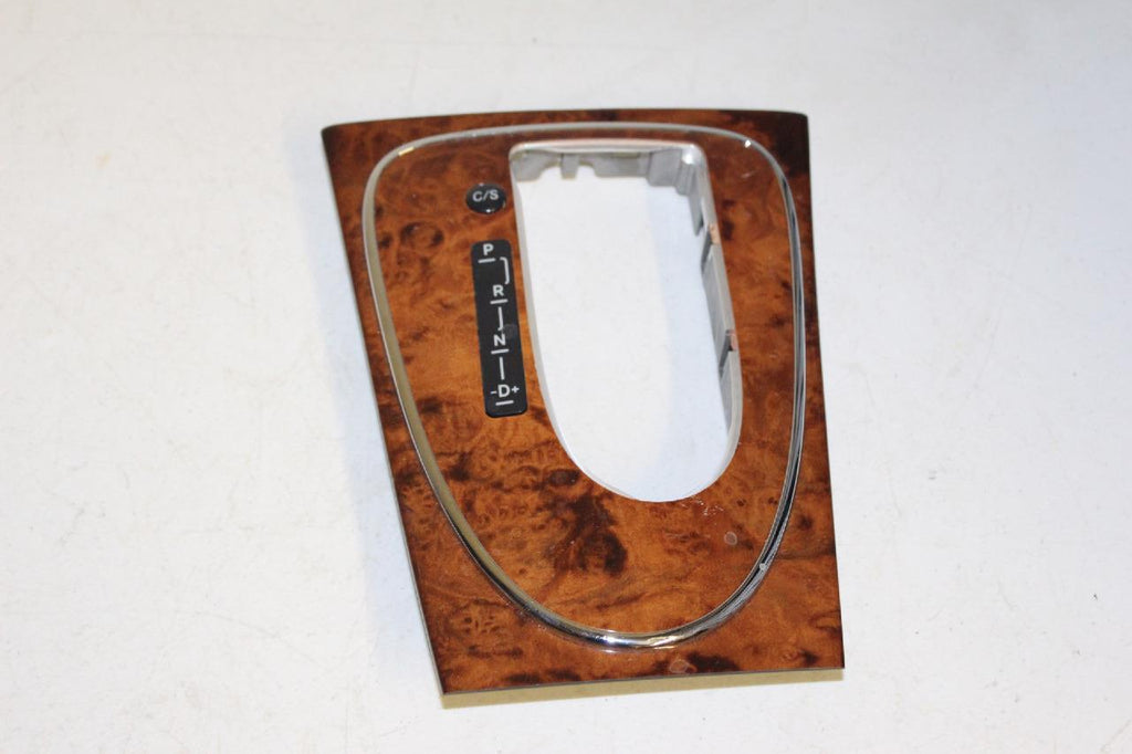 2006 MERCEDES BENZ FLOOR SHIFTIER WOOD GRAIN BEZEL TRIM A 211 542 05 26 - BIGGSMOTORING.COM