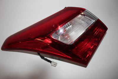 2013-2016 Hyundai Elnatra Gt Hatchback Driver Left Side Rear Tail Light 30622