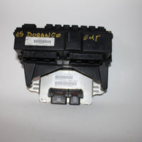 2004-2005 DODGE DURANGO FUSE BOX ASSEMBLY MODULE P56040661AJ - BIGGSMOTORING.COM