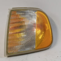 1997-2004 FORD F150 DRIVER LEFT SIDE TURN SIGNAL PARKING LIGHT F65B-13201-A - BIGGSMOTORING.COM