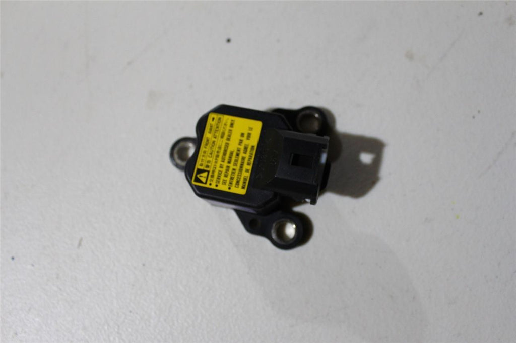 LEXUS GS300 GS400 RX300 LS400 YAW RATE DECELLARATION  SENSOR OEM BODY 8944130050